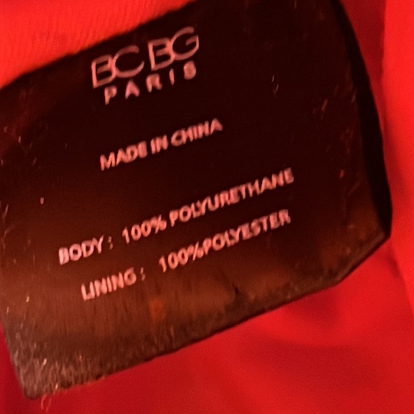 BCBG Paris large vibrant bucket bag - Picture 11 of 11